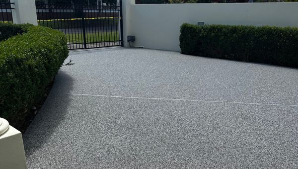 Keep Annoying Gravel Spillage Off Your Driveway